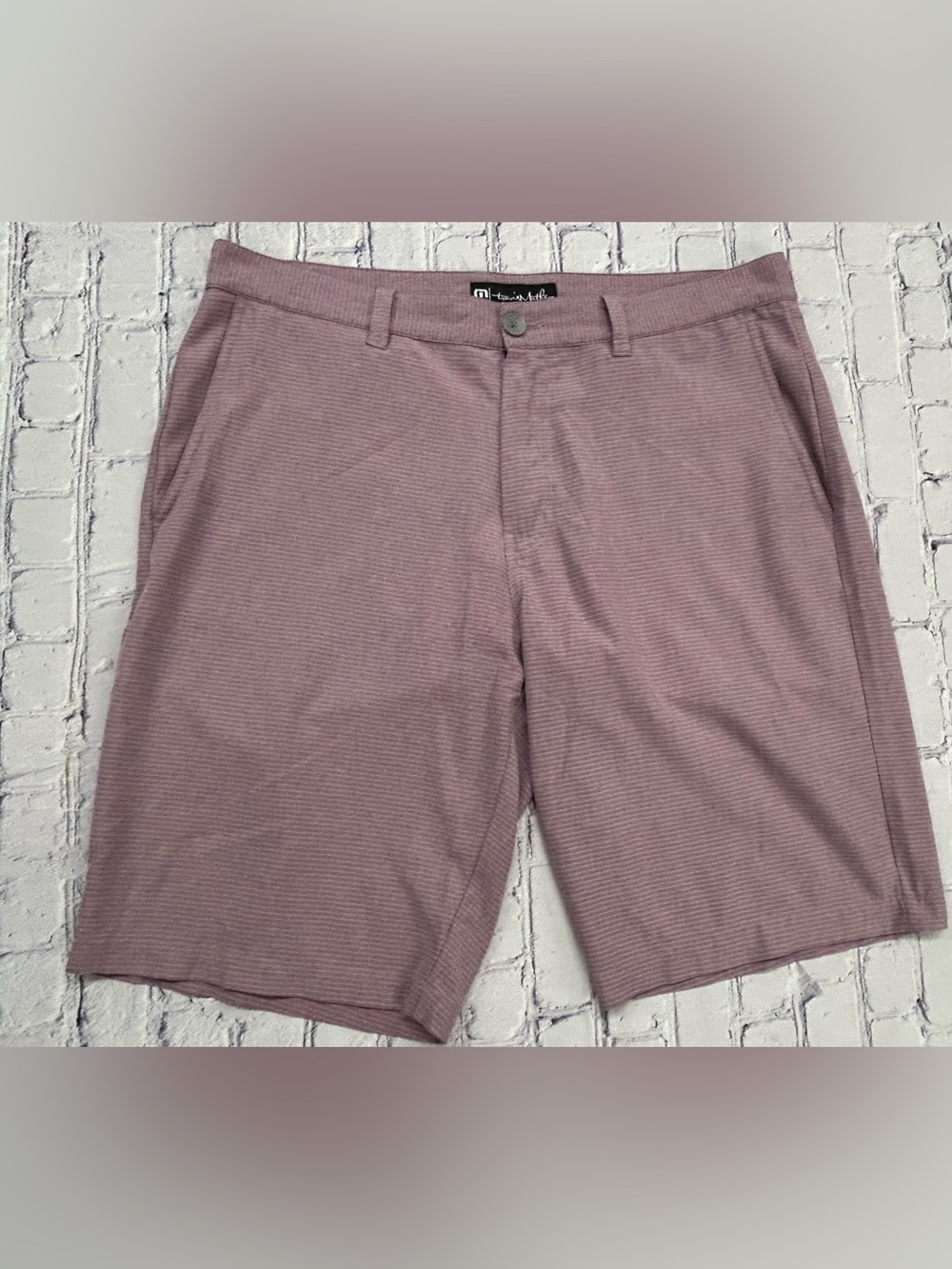 TRAVIS MATHEW mens size 34 shorts